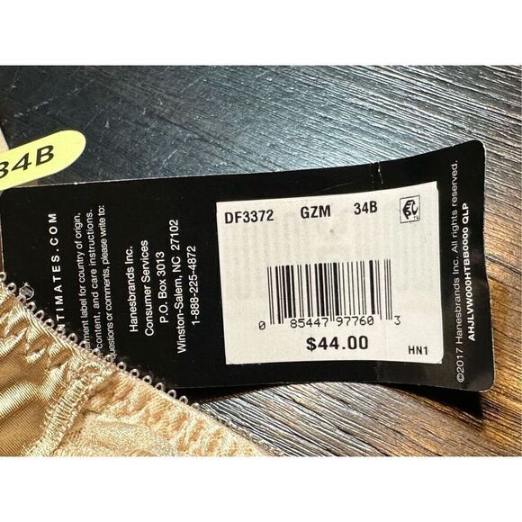 Bali NWT size 34B champagne Double Support Spa Closure Wireless Bra style 3372 - Picture 2 of 6